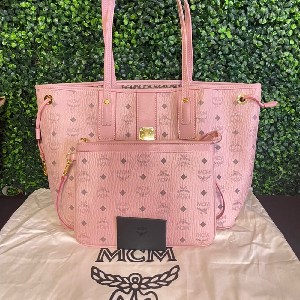 MCM MEDIUM LIZ TOTE